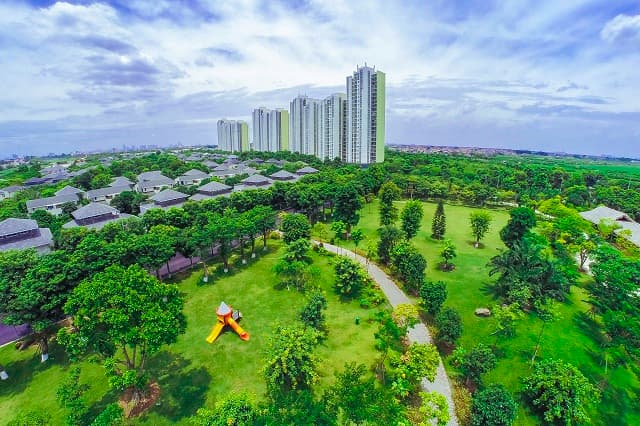 Công viên Mùa Hạ Ecopark nhìn flycam